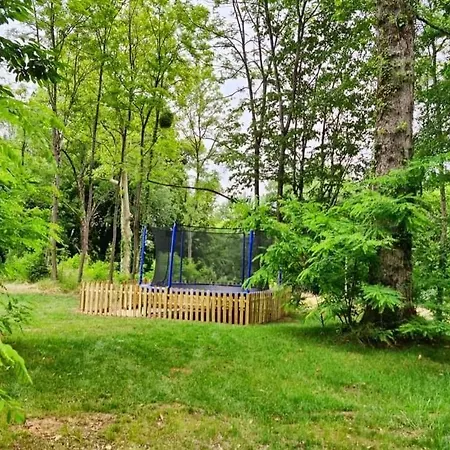 게스트하우스 Du Domaine De La Gauderie Sanilhac (Dordogne)